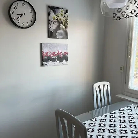 Tilava Kaksio Kerrostalossa Appartamento